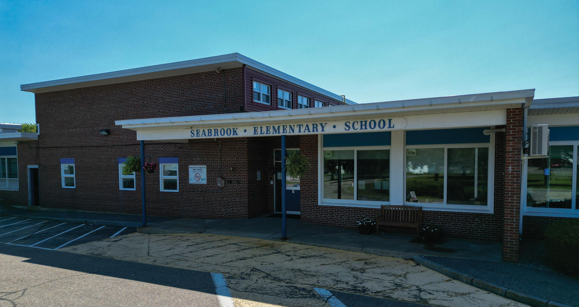Image showing the front of Seabrook Elementary School